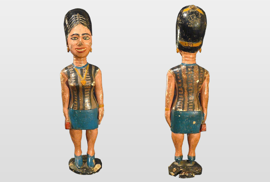 Colonfigur, Ghana Holz, farbig gefasst, Metall