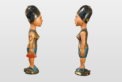 Colonfigur, Ghana Holz, farbig gefasst, Metall