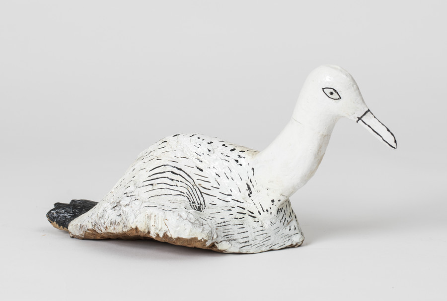 O.T. Möwe Holz, farbig gefasst